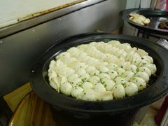 -黄阿姨锅贴大王(万航渡路店)