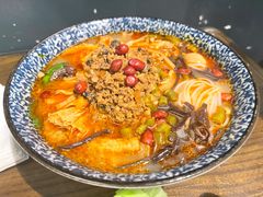 -粉家柳州螺蛳粉(杨宅路店)