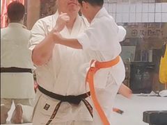 -极真空手道疾风道场(虹口凉城店)