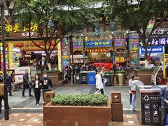 -八一路好吃街(雨田商务大厦店)