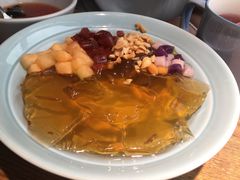 -蜜桃餐厅·伴山(湖滨商业街店)