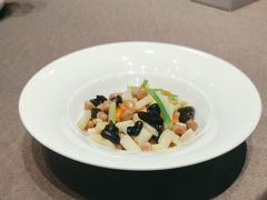 -香山湖家家宴(中山陵店)