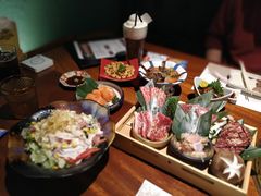 -肉魁屋·烧肉·烧鸟·酒场(高新店)