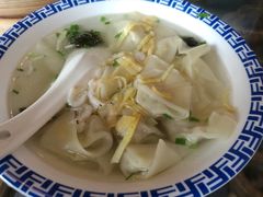 -笑来喜馄饨小笼工坊店(湖滨街店)