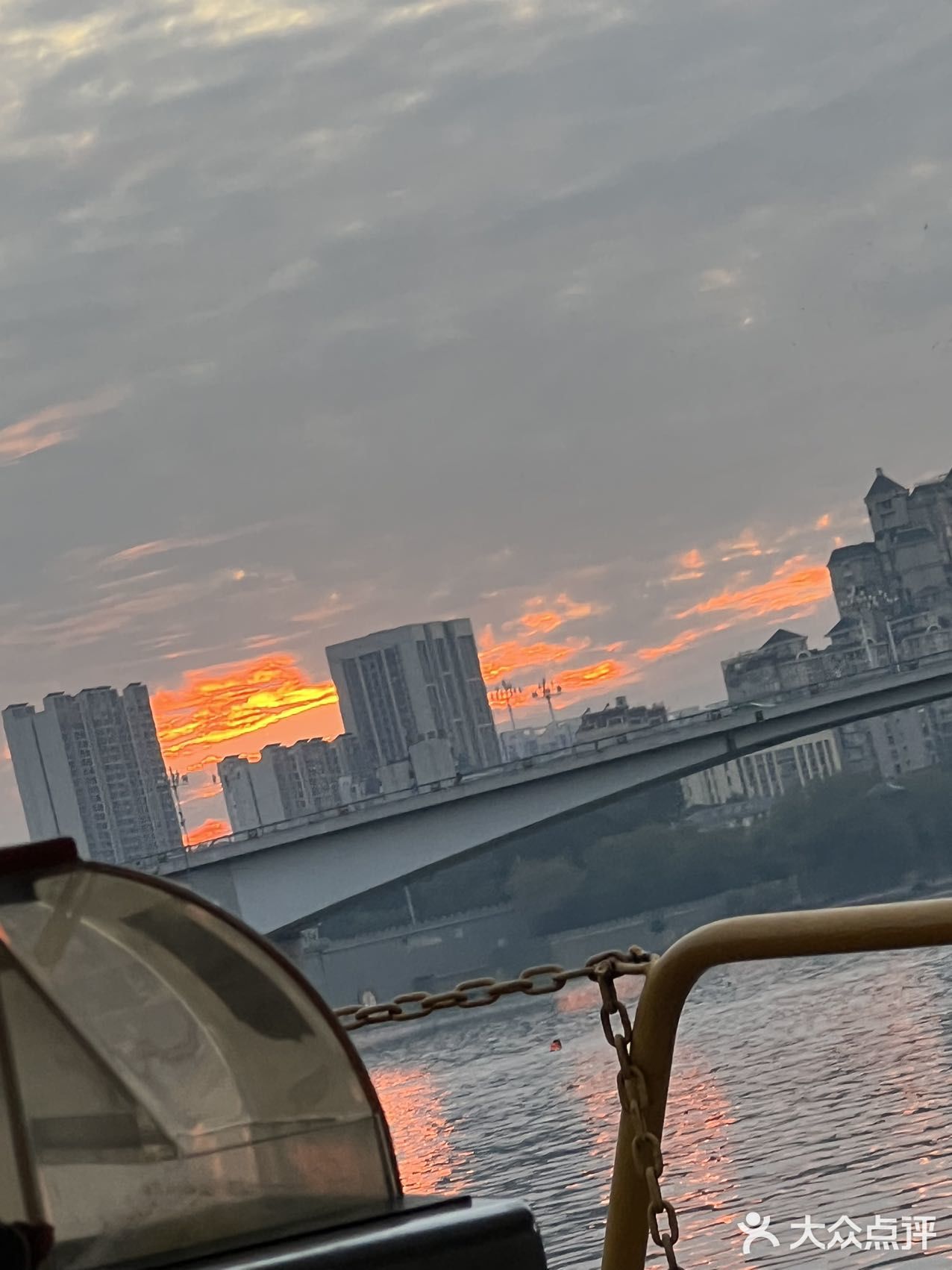 发现在柳州真的是一天三餐都离不开螺蛳粉