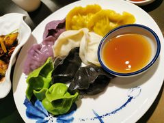 五味海鲜水饺拼盘-东莱馋房(陆家嘴店)