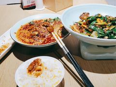 -渝信川菜 · 川味家常菜(财富购物中心店)