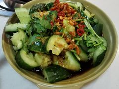 青瓜-胡须佬鸡煲四季火锅(龙珠大道店)