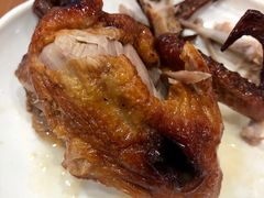 乳鸽撕开嫩的流汤汁-煲煲掂风味煲仔饭餐厅(西区店)