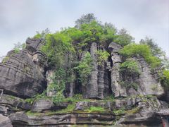 -梭布垭石林景区