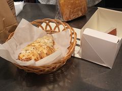 -麦田工坊(月湖店)