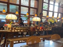 -银米·云南传统过桥米线(双廊黑金冠店)