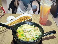 三鲜两掺-姐弟俩土豆粉(西安小寨店)