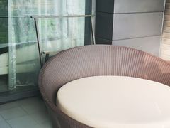 -上海滴水湖皇冠假日酒店