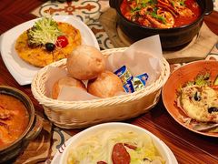 -百老汇美食街