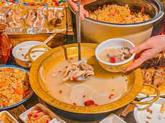 -霄汉牛三鲜湖北砂锅菜(万松园2店)