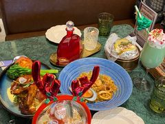 -秘密旅行Bonjour(黑金冠 江南西店)