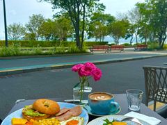 -ommo cafe(半岛城邦店)