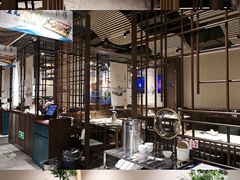 -小船渔村•大连菜•大连焖鱼(黄河路店)