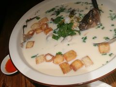 -70后饭吧(府河街店)