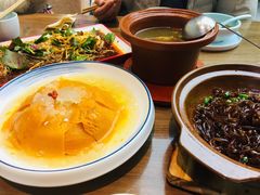 -有红鸡毛店·川菜(建设路店)