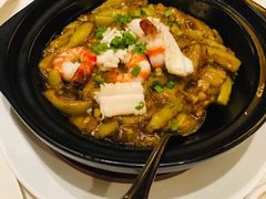 花枝鲜虾茄子煲-臻宝中餐厅·大连菜·海鲜·融合菜(大连一方城堡豪华精选酒店)