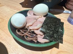 配菜（木耳、紫菜、半熟盐煮蛋、叉烧）-一蘭拉面(尖沙咀店)