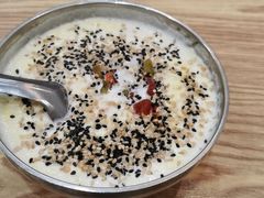 -白翔甜食店