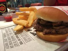 -FATBURGER 特富客汉堡(外交公寓店)