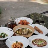 周末游玩好去处，竹林深处的竹园里