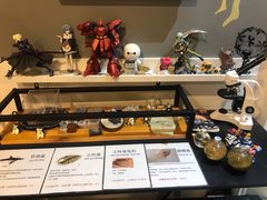 面包甜点陈列柜-平行世界·猫咖(首经贸店)