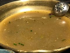 -顶顶汤火牛排火锅·经典铜锅涮肉