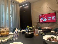 -忆江南·临江鱼馆