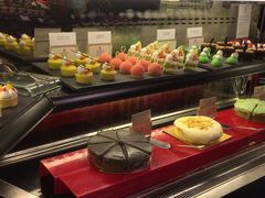 -源·咖啡自助餐厅·海鲜·烧烤·三文鱼(海口华彩洲际酒店)
