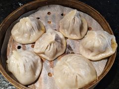 鲜肉小笼-老苏州芳和园茶酒楼  传统苏帮菜(观前店)