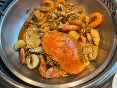 -七欣天香辣蟹火锅(上海银亿滨江店)