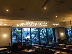 -港丽餐厅(高德置地店)