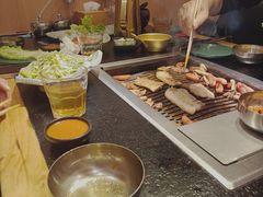 -臻牛烤肉