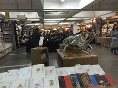 -先锋书店(五台山总店)