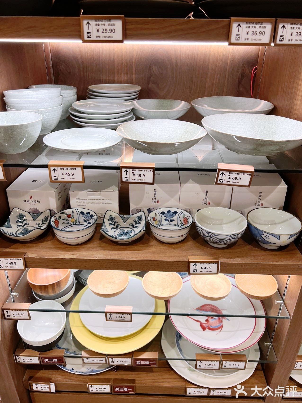 黛汀烘焙DAINTY BAKERY，只卖百吃不厌的蛋挞！