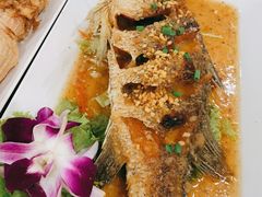 -两兄弟Song Pee Nong(2号店)