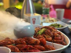 -龙巢盱眙龙虾·牛蛙·烧烤宵夜(八卦岭店)