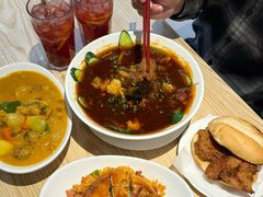 -滋味满屋美食坊(上海街店)