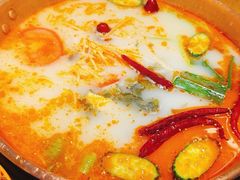 -洱火云南酸菜牛肉火锅(石景山当代商城店)