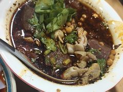 -朱大嘴肥肠血旺(福字街店)