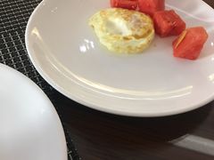 -武汉光谷广场杨家湾地铁站怡程酒店
