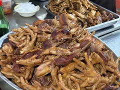 -余庆小吃(小吃一条街店)