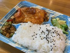 -全家便利店(新闸路二店)