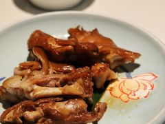 酱香猪蹄-北院·果木烤鸭·25年东北菜(创意产业园店)