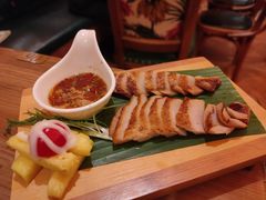 -泰堤坊(淡水体育馆店)